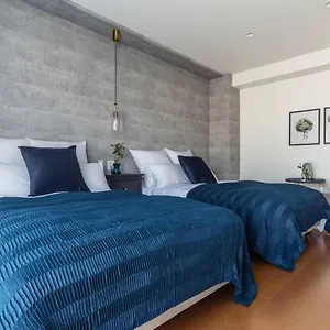 Penthouse Tenma Apartment